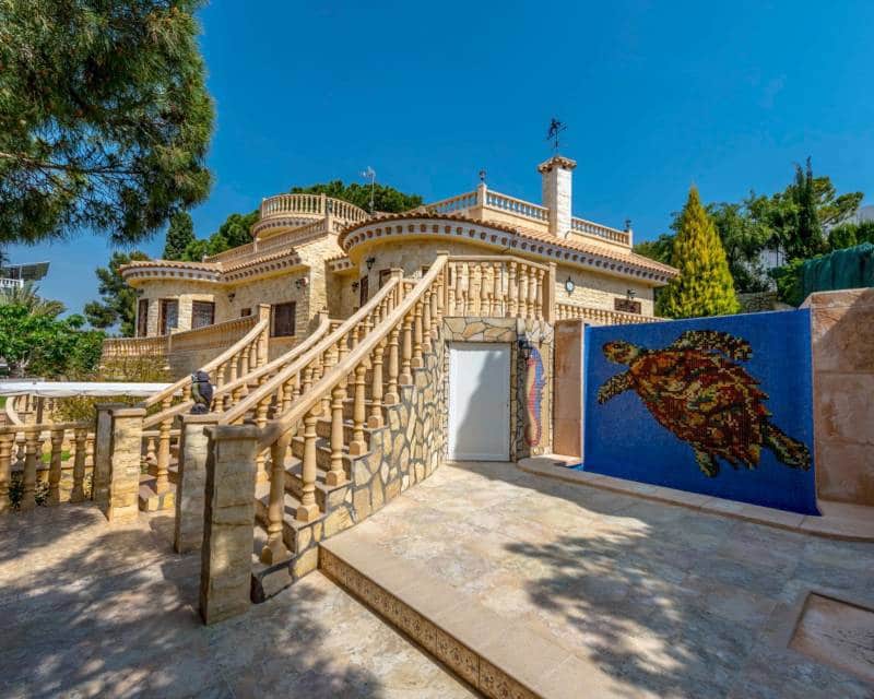 4 bedroom Villa for sale in Campoamor with pool - € 1,600,000 (Ref: 10014706)