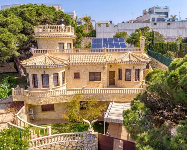 4 bedroom Villa for sale in Campoamor, Orihuela with pool - € 1,600,000 (Ref: 10014706)