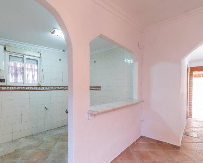 4 slaapkamer Villa te koop in Los Altos met zwembad - € 449.000 (Ref: 10014707)