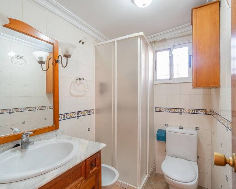 4 slaapkamer Villa te koop in Los Altos met zwembad - € 449.000 (Ref: 10014707)