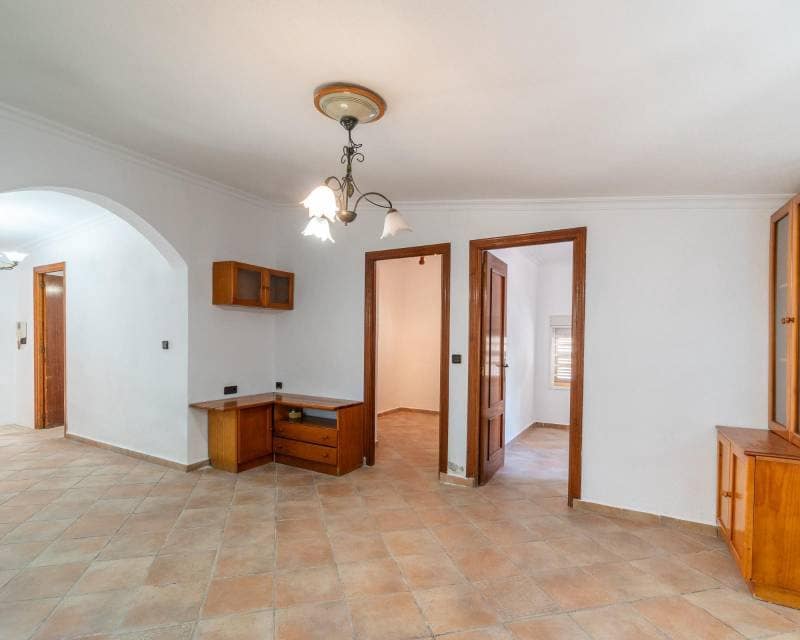 4 slaapkamer Villa te koop in Los Altos met zwembad - € 449.000 (Ref: 10014707)