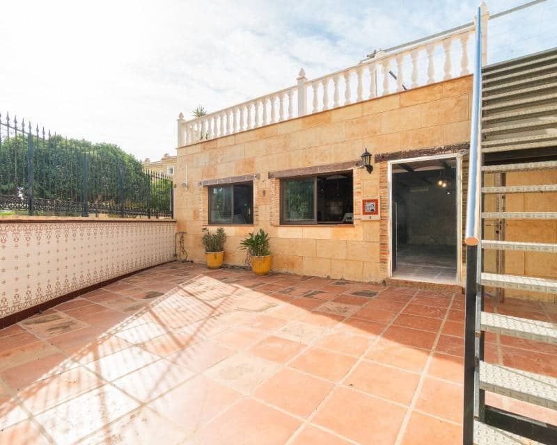 4 slaapkamer Villa te koop in Los Altos met zwembad - € 449.000 (Ref: 10014707)