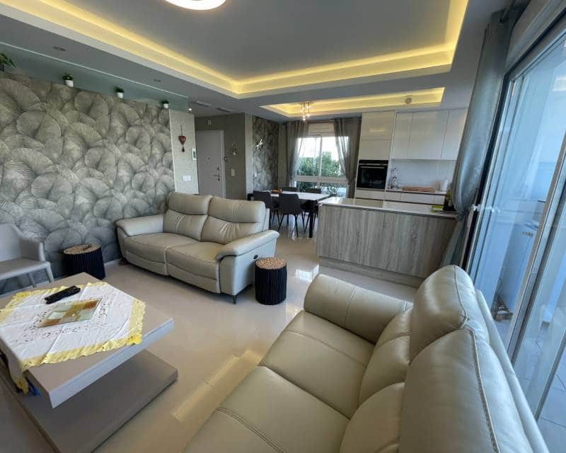 2 sypialnia Apartament na sprzedaż w Ciudad Quesada z basenem - 334 000 € (Ref: 10014710)