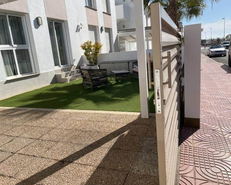 2 sypialnia Apartament na sprzedaż w Ciudad Quesada z basenem - 334 000 € (Ref: 10014710)