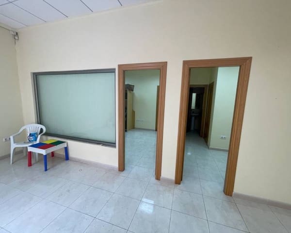 Comercial para venda em Zona Pueblo, Guardamar del Segura - 150 000 € (Ref: 10014713)