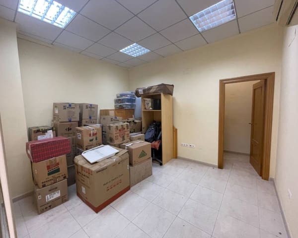 Comercial para venda em Zona Pueblo, Guardamar del Segura - 150 000 € (Ref: 10014713)