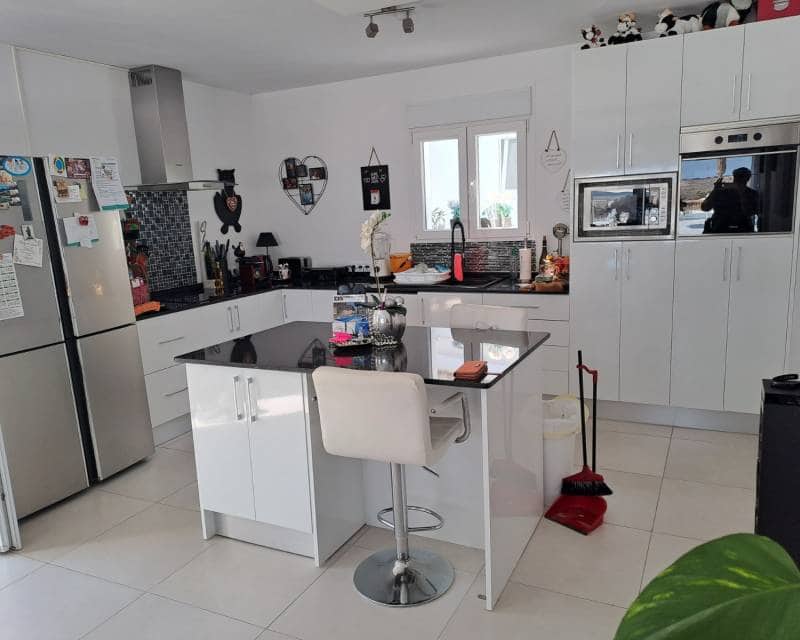 4 bedroom Villa for sale in Ciudad Quesada with pool - € 635,000 (Ref: 10014717)