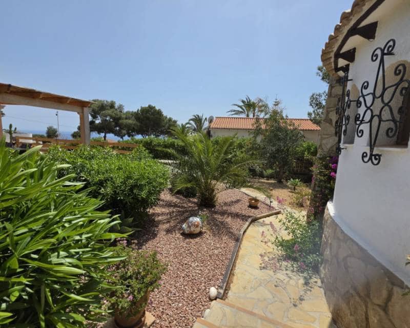2 slaapkamer Villa te koop in Javea / Xabia met zwembad - € 900.000 (Ref: 10014804)