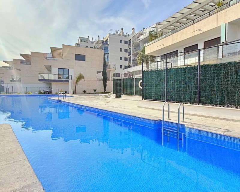 2 bedroom Penthouse for sale in Campoamor with pool - € 275,000 (Ref: 10015927)
