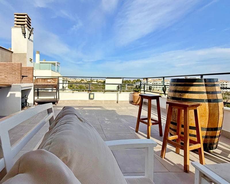 2 bedroom Penthouse for sale in Campoamor with pool - € 275,000 (Ref: 10015927)
