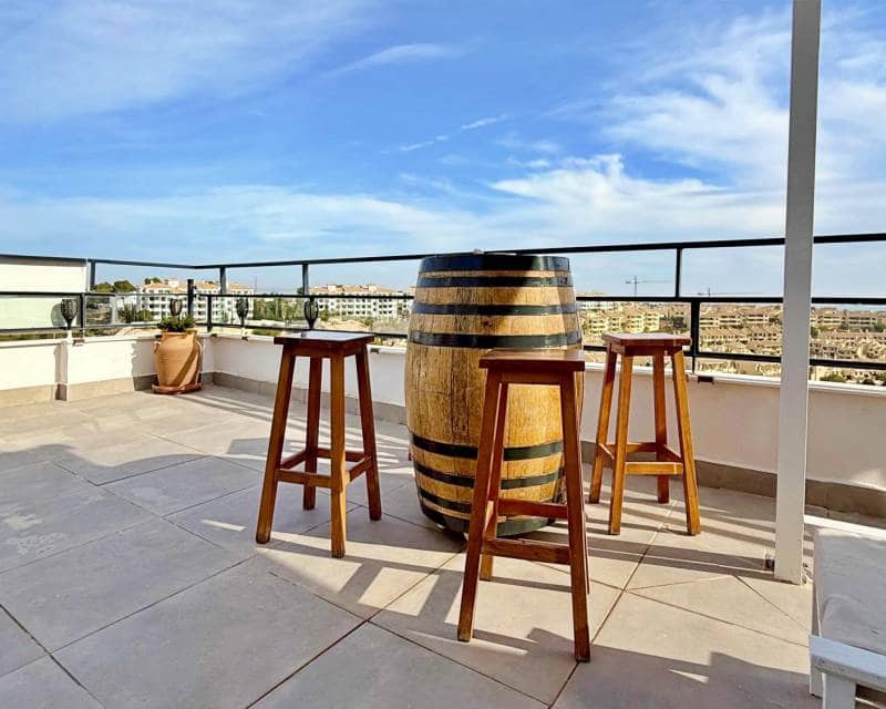 2 bedroom Penthouse for sale in Campoamor with pool - € 275,000 (Ref: 10015927)