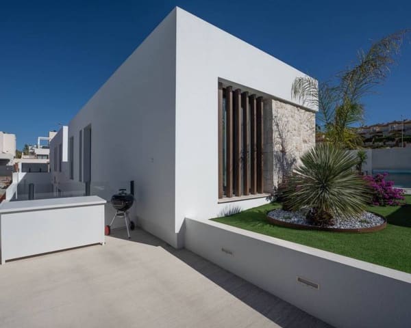 4 Zimmer Villa zu verkaufen in Ciudad Quesada, Rojales mit Pool - 895.000 € (Ref: 10016577)