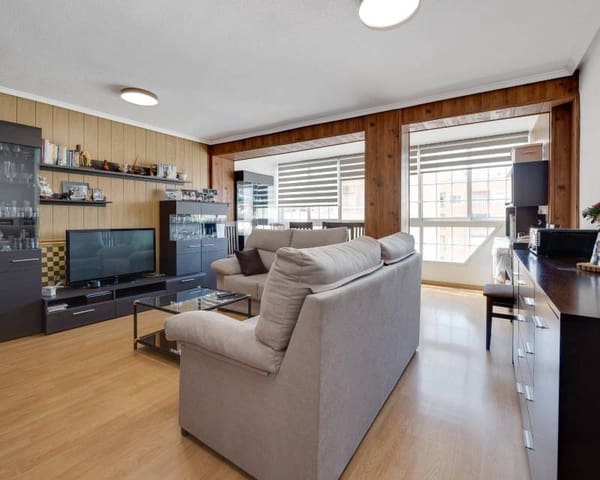 Apartamento de 4 habitaciones en Las Piscinas Naturales, Torrevieja en venta - 195.000 € (Ref: 10016580)