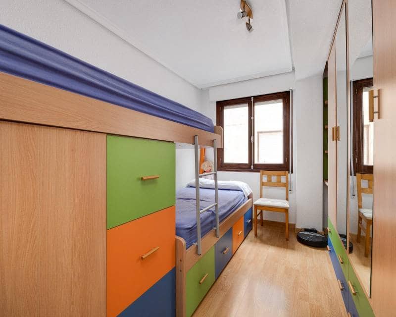 4 chambre Appartement à vendre à Torrevieja - 195 000 € (Ref: 10016580)