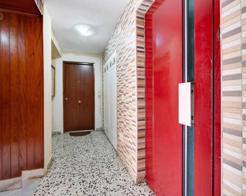 4 chambre Appartement à vendre à Torrevieja - 195 000 € (Ref: 10016580)