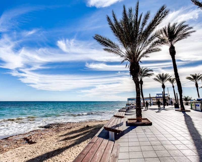 4 chambre Appartement à vendre à Torrevieja - 195 000 € (Ref: 10016580)