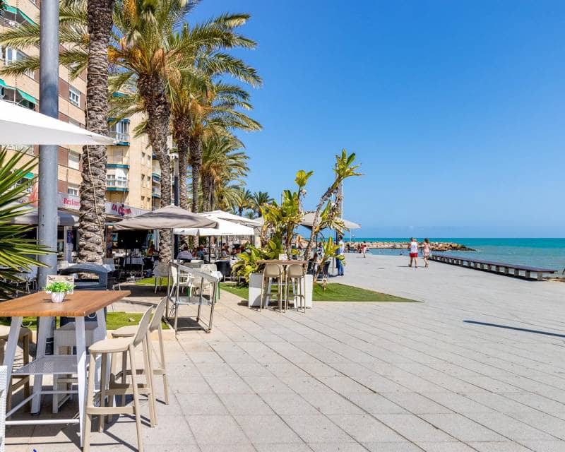 4 chambre Appartement à vendre à Torrevieja - 195 000 € (Ref: 10016580)