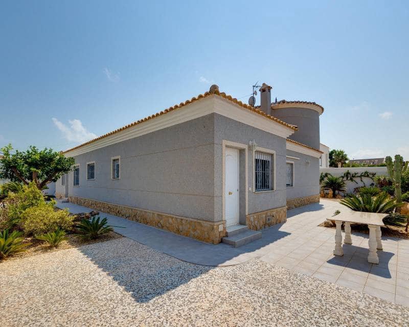 5 sypialnia Willa na sprzedaż w La Regia z basenem - 590 000 € (Ref: 10016582)