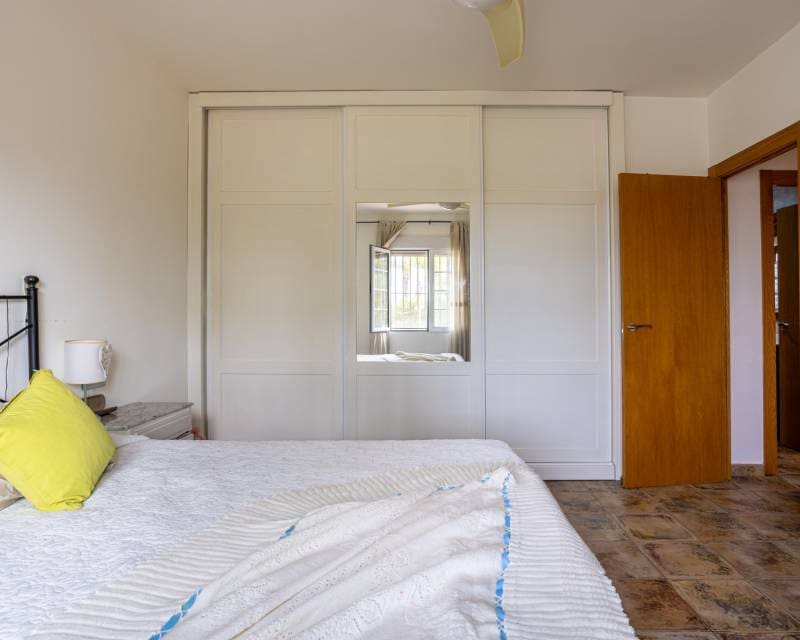 5 Zimmer Villa zu verkaufen in La Hoya mit Pool - 510.000 € (Ref: 10016701)