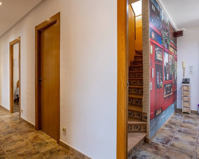 5 Zimmer Villa zu verkaufen in La Hoya mit Pool - 510.000 € (Ref: 10016701)