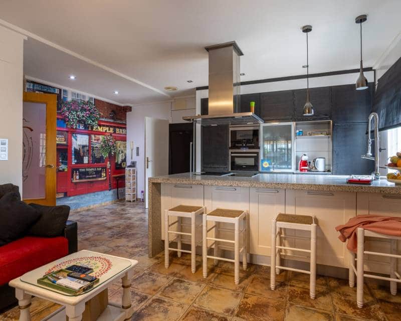 5 Zimmer Villa zu verkaufen in La Hoya mit Pool - 510.000 € (Ref: 10016701)