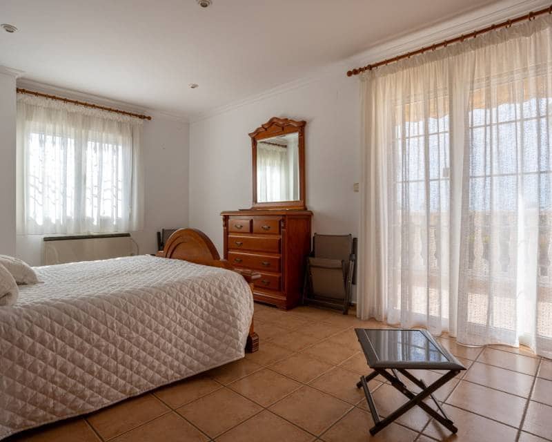 5 Zimmer Villa zu verkaufen in La Hoya mit Pool - 510.000 € (Ref: 10016701)