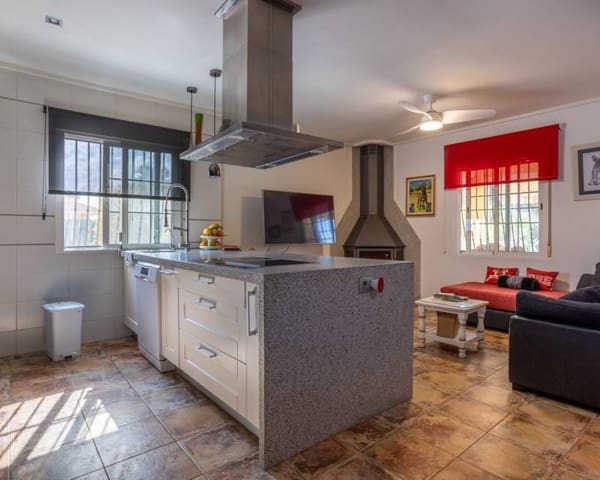 5 Zimmer Villa zu verkaufen in La Hoya, Elche / Elx mit Pool - 510.000 € (Ref: 10016701)