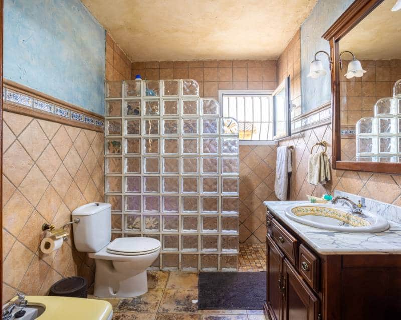 5 Zimmer Villa zu verkaufen in La Hoya mit Pool - 510.000 € (Ref: 10016701)