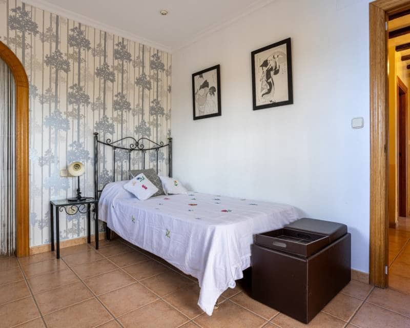 5 Zimmer Villa zu verkaufen in La Hoya mit Pool - 510.000 € (Ref: 10016701)