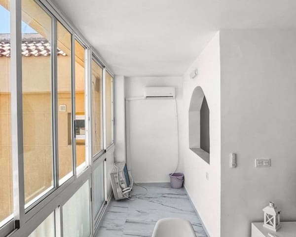 1 chambre Appartement à vendre à Punta Prima, Orihuela - 215 000 € (Ref: 10016702)