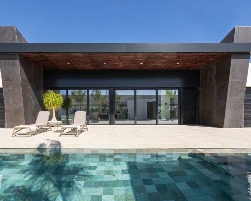5 bedroom Villa for sale in Ciudad Quesada - € 1,099,000 (Ref: 10016703)