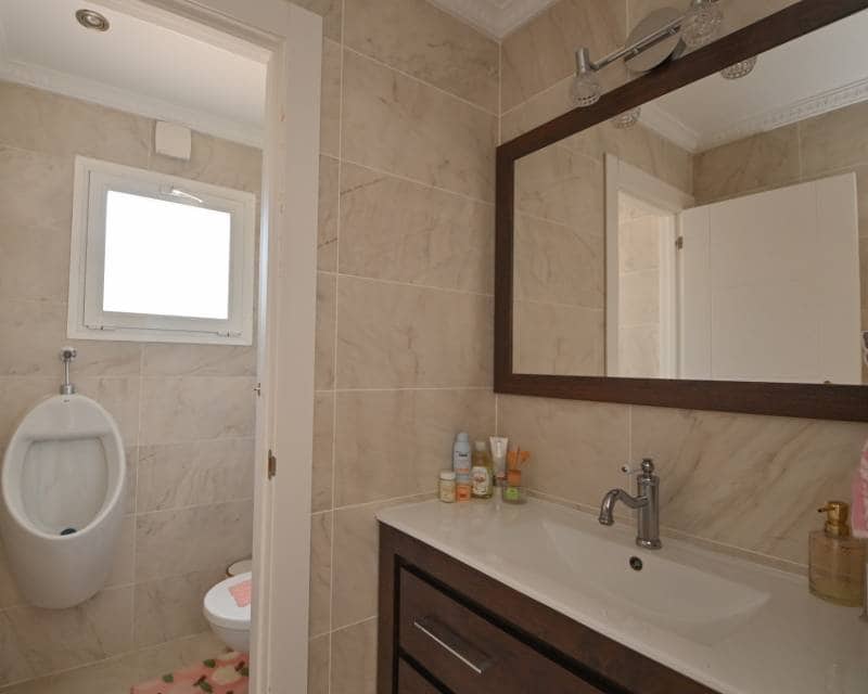 4 Zimmer Villa zu verkaufen in Campoamor mit Pool - 799.900 € (Ref: 10019743)