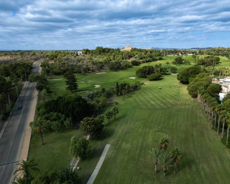 4 Zimmer Villa zu verkaufen in Campoamor mit Pool - 799.900 € (Ref: 10019743)