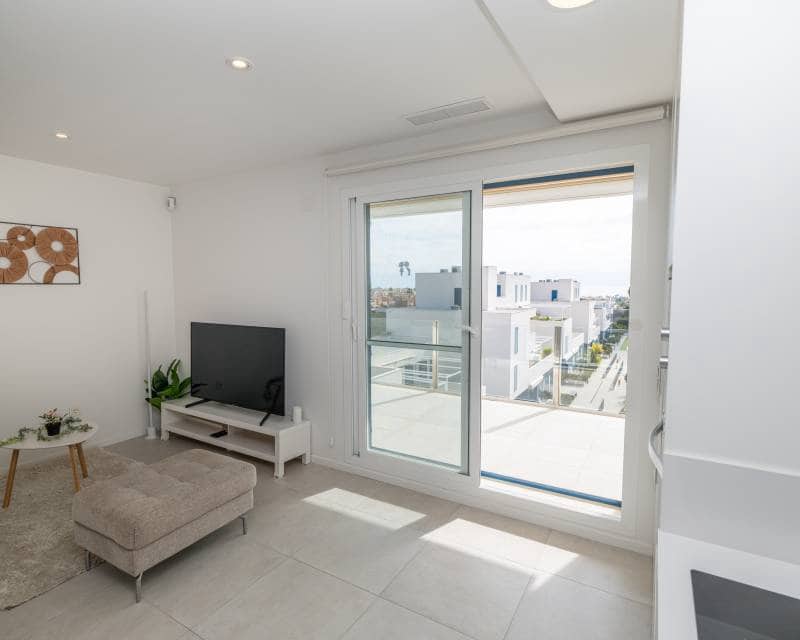 1 chambre Penthouse à vendre à Playa Flamenca avec piscine - 235 000 € (Ref: 10021226)
