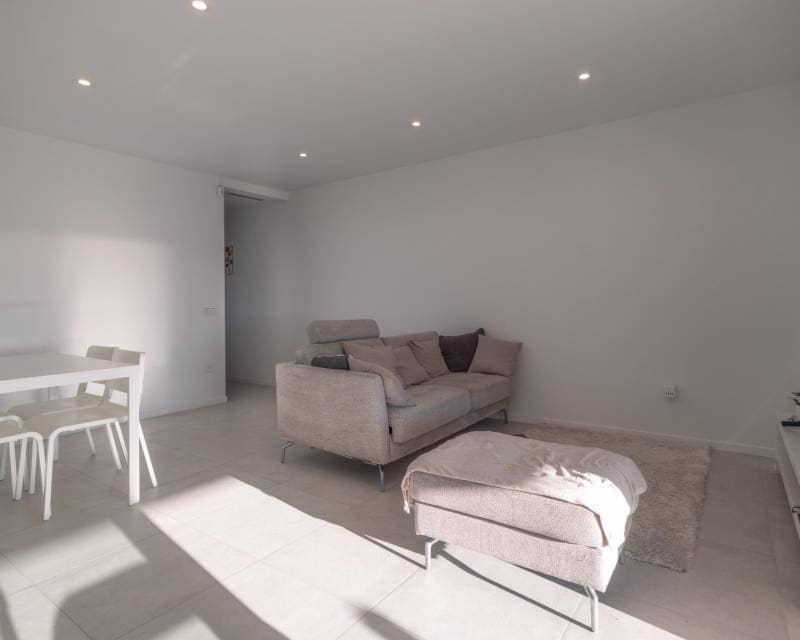1 chambre Penthouse à vendre à Playa Flamenca avec piscine - 235 000 € (Ref: 10021226)