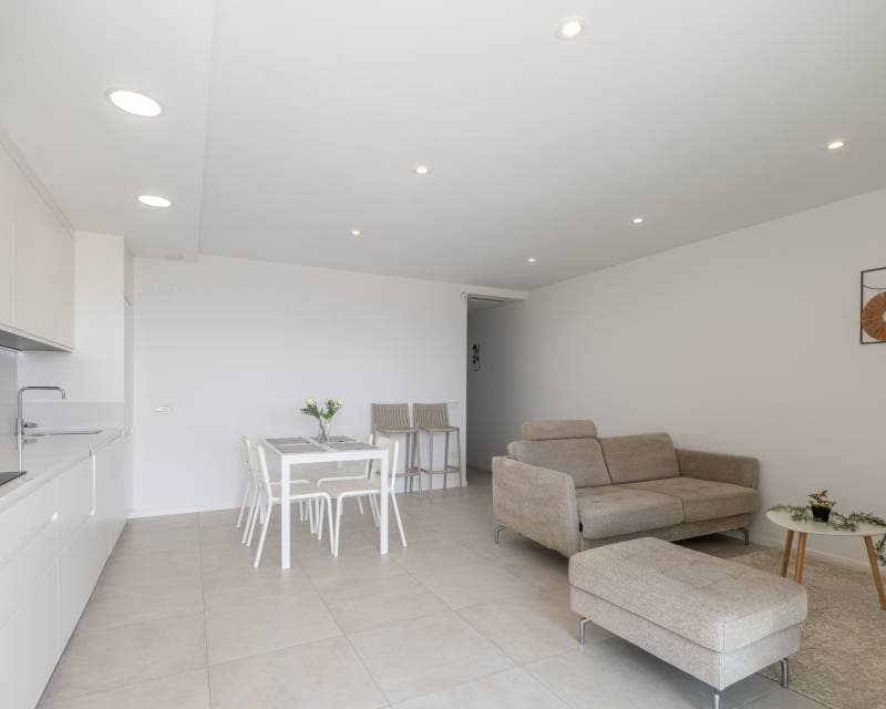 1 chambre Penthouse à vendre à Playa Flamenca avec piscine - 235 000 € (Ref: 10021226)