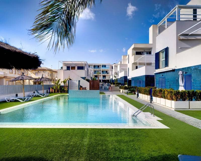 1 chambre Penthouse à vendre à Playa Flamenca avec piscine - 235 000 € (Ref: 10021226)