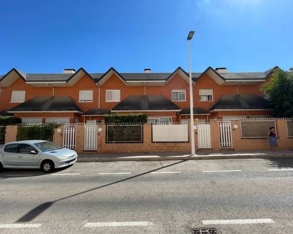 4 bedroom Townhouse for sale in Carrús Oest - El Toscar, Elche / Elx with pool garage - € 452,000 (Ref: 10021408)