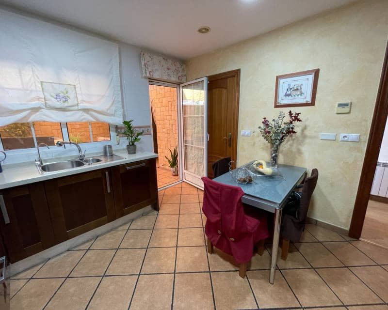4 bedroom Townhouse for sale in Elche / Elx with pool garage - € 452,000 (Ref: 10021408)