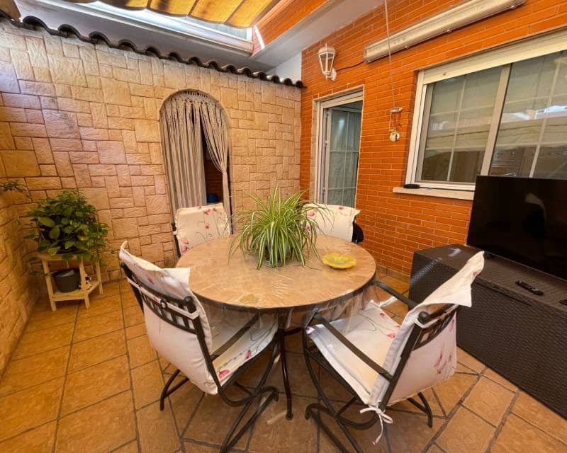 4 bedroom Townhouse for sale in Elche / Elx with pool garage - € 452,000 (Ref: 10021408)