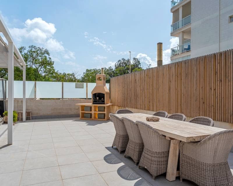 Apartamento de 3 habitaciones en Guardamar del Segura en venta con piscina - 379.000 € (Ref: 10021410)