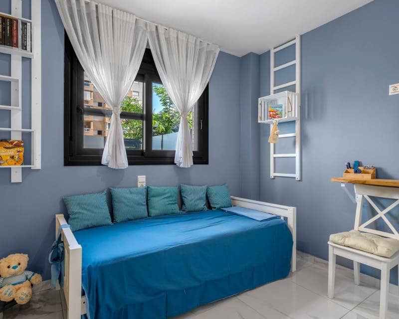 Apartamento de 3 habitaciones en Guardamar del Segura en venta con piscina - 379.000 € (Ref: 10021410)