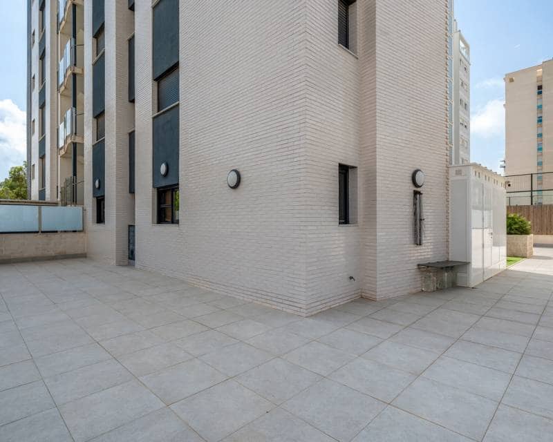 Apartamento de 3 habitaciones en Guardamar del Segura en venta con piscina - 379.000 € (Ref: 10021410)