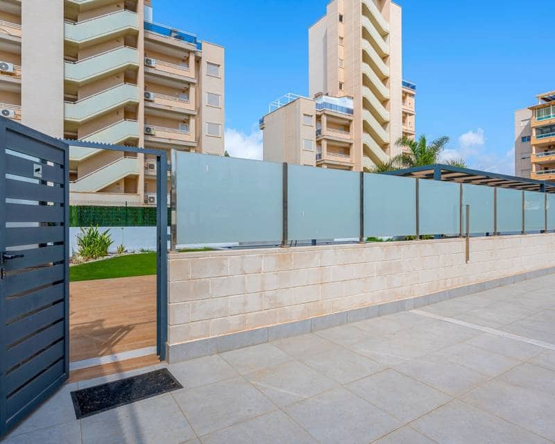 Apartamento de 3 habitaciones en Guardamar del Segura en venta con piscina - 379.000 € (Ref: 10021410)