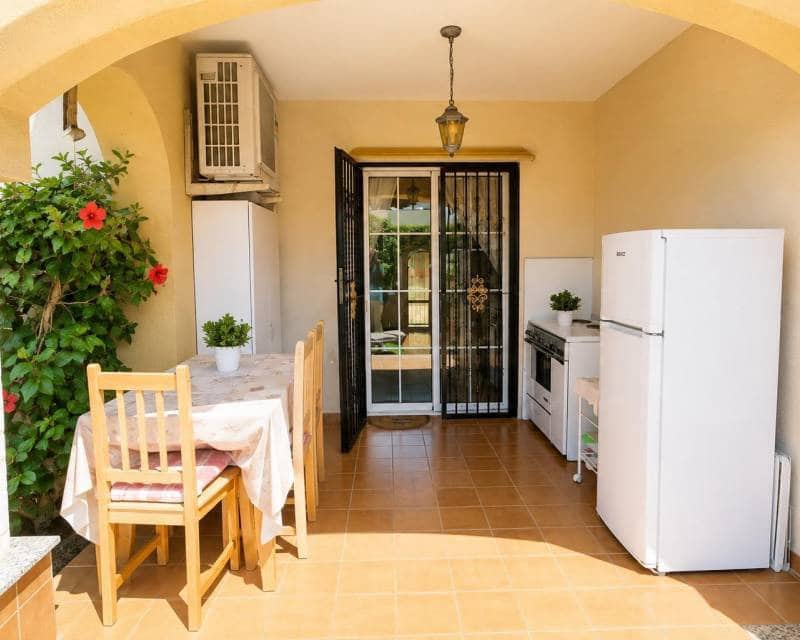 Apartamento de 2 habitaciones en Orihuela Costa en venta con piscina - 225.000 € (Ref: 10021573)