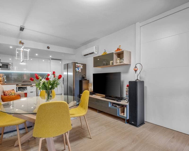 2 Zimmer Apartment zu verkaufen in Orihuela Costa mit Pool - 254.900 € (Ref: 10021575)