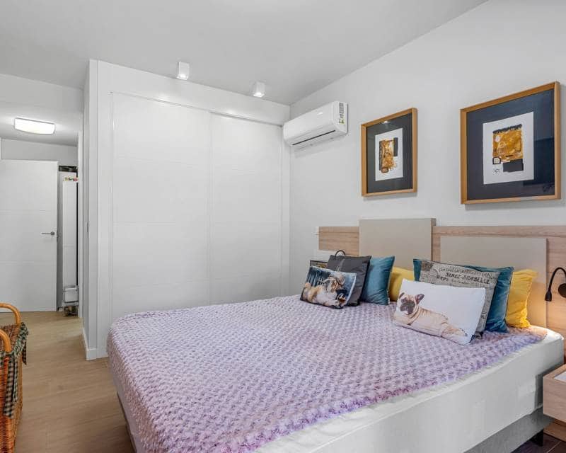 2 Zimmer Apartment zu verkaufen in Orihuela Costa mit Pool - 254.900 € (Ref: 10021575)