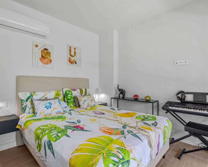 2 Zimmer Apartment zu verkaufen in Orihuela Costa mit Pool - 254.900 € (Ref: 10021575)