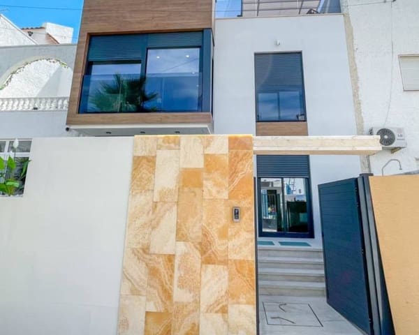 3 sovrum Hus till salu i Nueva Torrevieja, Torrevieja med pool - 539 000 € (Ref: 10021576)