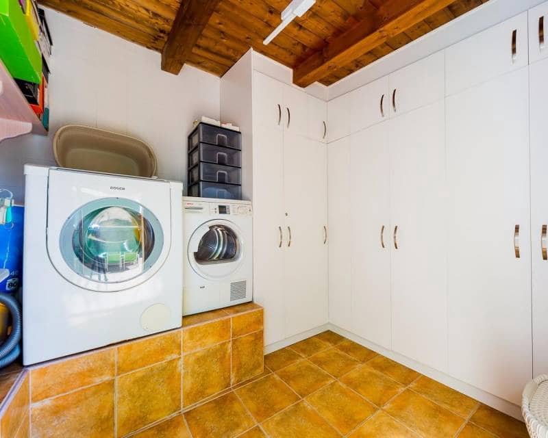 5 bedroom Finca/Country House for sale in Almoradi with pool garage - € 1,300,000 (Ref: 10021578)